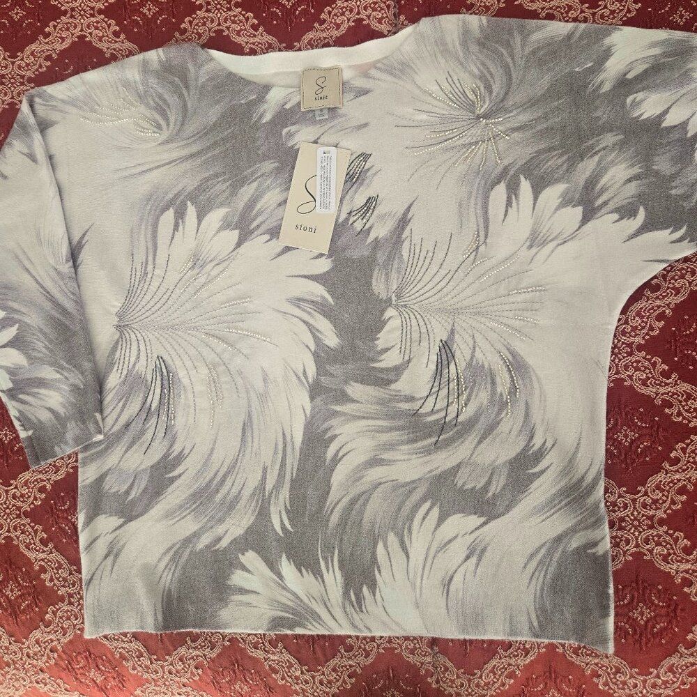 NWT Sioni sweater w/sequin